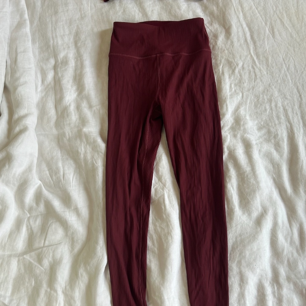 NEW SoulCycle Burgundy Ribbed Set - Picture 8 of 11